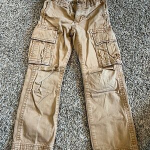 GapKids Size 7 Khaki Cargo Pants!
